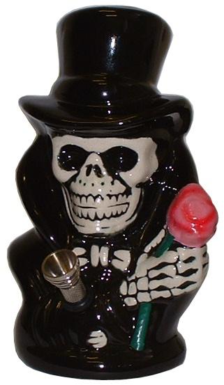 Ceramic 117 Skull/Top Hat Bong 18cm